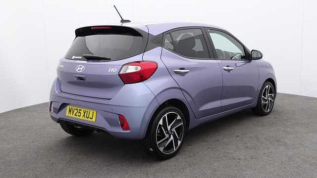 Hyundai i10 1.0 Premium Hatchback 5dr Petrol Manual Euro 6 (s/s) (63 ps)