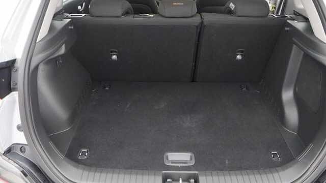 Hyundai KONA 39kWh SE Connect SUV 5dr Electric Auto (10.5kW Charger) (136 ps)