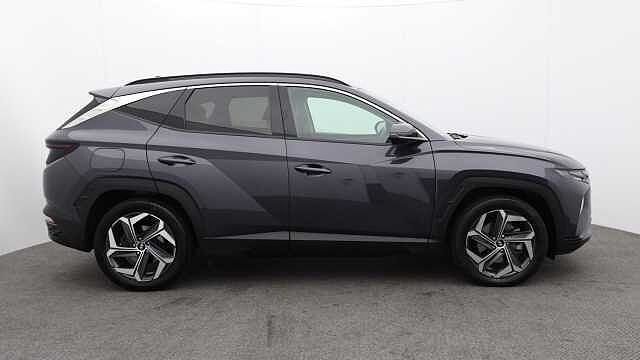 Hyundai TUCSON 1.6 h T-GDi 13.8kWh Ultimate SUV 5dr Petrol Plug-in Hybrid Auto 4WD Euro 6 (s/s)