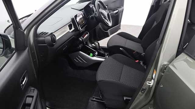 Suzuki IGNIS 1.2 Dualjet MHEV SZ5 Hatchback 5dr Petrol Hybrid CVT Euro 6 (s/s) (83 ps) Green