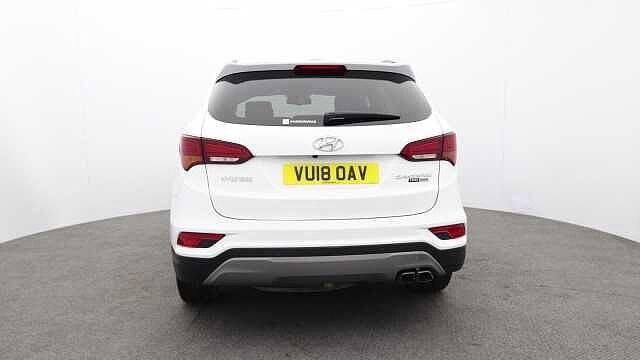 Hyundai Santa Fe 2.2 CRDi Blue Drive Premium SUV 5dr Diesel Auto 4WD Euro 6 (s/s) (200 ps)