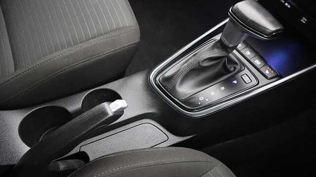 Hyundai i20 1.0 T-GDi MHEV Premium Hatchback 5dr Petrol Hybrid DCT Euro 6 (s/s) (100 ps)