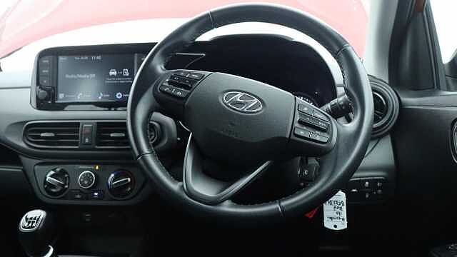 Hyundai i10 1.0 SE Connect Hatchback 5dr Petrol Manual Euro 6 (s/s) (67 ps)