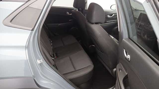 Hyundai KONA 1.6 h-GDi Premium SUV 5dr Petrol Hybrid DCT Euro 6 (s/s) (141 ps)