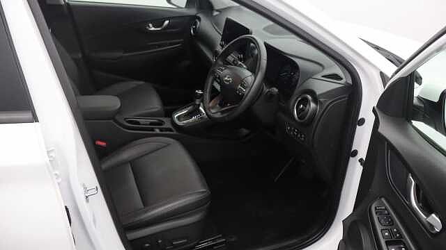 Hyundai KONA 1.6 h-GDi Ultimate SUV 5dr Petrol Hybrid DCT Euro 6 (s/s) (141 ps)