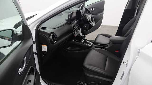 Hyundai KONA 1.6 h-GDi Ultimate SUV 5dr Petrol Hybrid DCT Euro 6 (s/s) (141 ps)