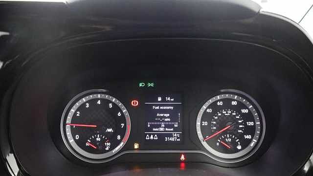 Hyundai i10 1.0 SE Connect Hatchback 5dr Petrol Manual Euro 6 (s/s) (67 ps)
