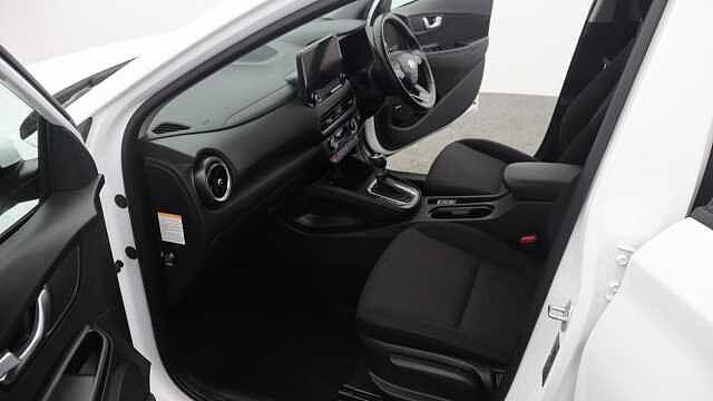Hyundai KONA 1.6 h-GDi Premium SUV 5dr Petrol Hybrid DCT Euro 6 (s/s) (141 ps)