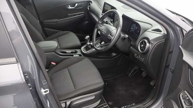 Hyundai KONA 1.0 T-GDi MHEV Premium SUV 5dr Petrol Hybrid Manual Euro 6 (s/s) (120 ps)