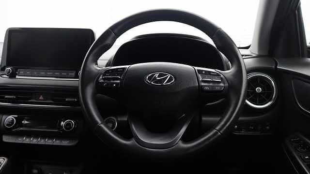 Hyundai KONA 1.0 T-GDi MHEV Premium SUV 5dr Petrol Hybrid Manual Euro 6 (s/s) (120 ps)