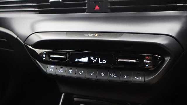 Hyundai BAYON 1.0 T-GDi Premium SUV 5dr Petrol Manual Euro 6 (s/s) (100 ps)