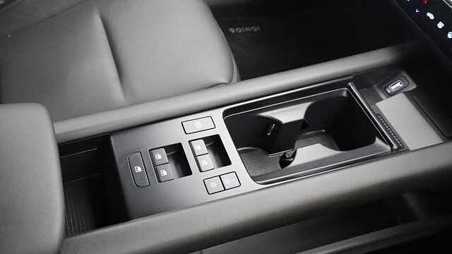Hyundai IONIQ 6 77.4kWh Ultimate Saloon 4dr Electric Auto (228 ps)