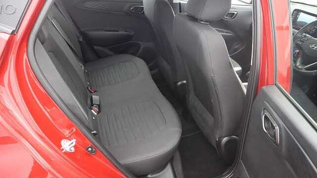 Hyundai i10 1.0 Advance Hatchback 5dr Petrol Auto Euro 6 (s/s) (63 ps)
