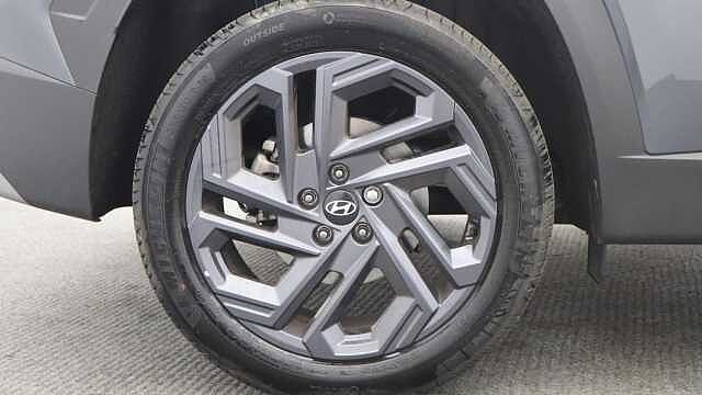Hyundai TUCSON 1.6T Hybrid Black Line SUV 5dr Petrol Hybrid Auto Euro 6 (s/s) (239 ps)