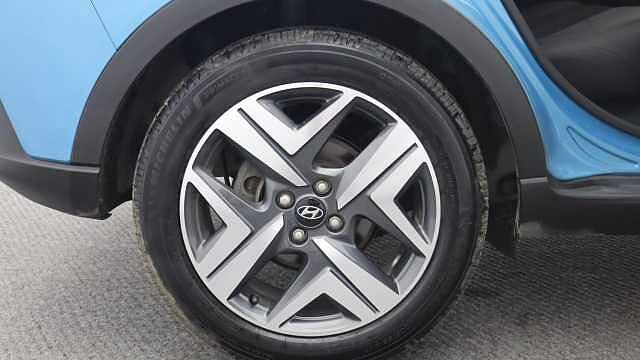 Hyundai BAYON 1.0 T-GDi MHEV Premium SUV 5dr Petrol Hybrid DCT Euro 6 (s/s) (100 ps)