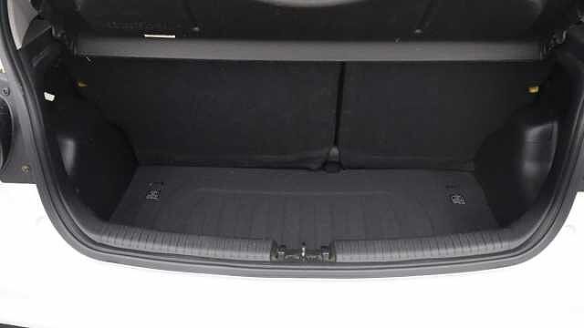 Hyundai i10 1.0 Play Hatchback 5dr Petrol Manual Euro 6 (67 ps)