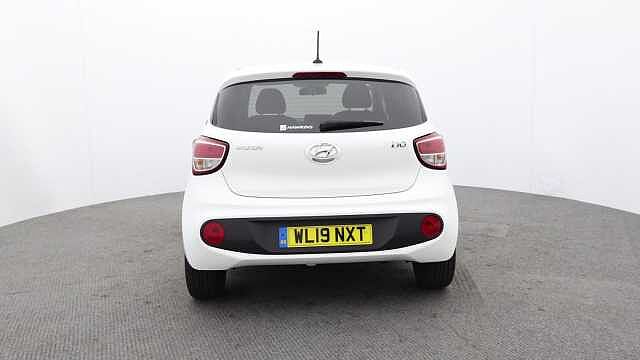 Hyundai i10 1.0 Play Hatchback 5dr Petrol Manual Euro 6 (67 ps)